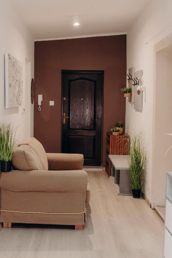 Wolska 80m2 - 7 People, 3 Apartmán
